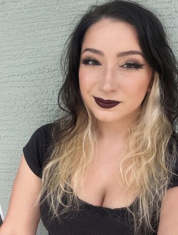Full leaked Aimzatchu private onlyfans photo