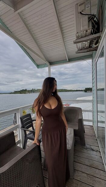 Full leaked Aishaplaceress private onlyfans photo