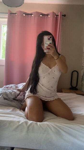 Full leaked Alicekttn private onlyfans photo