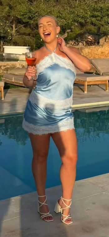 Full leaked Alyssa frysinger page private onlyfans photo
