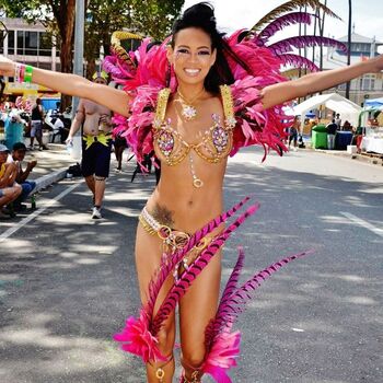 Anya Ayoung Chee