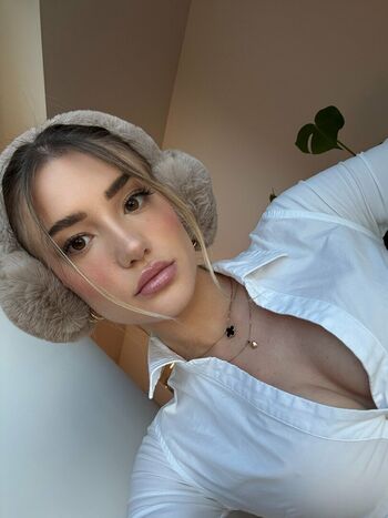 Full leaked Astabush private onlyfans photo