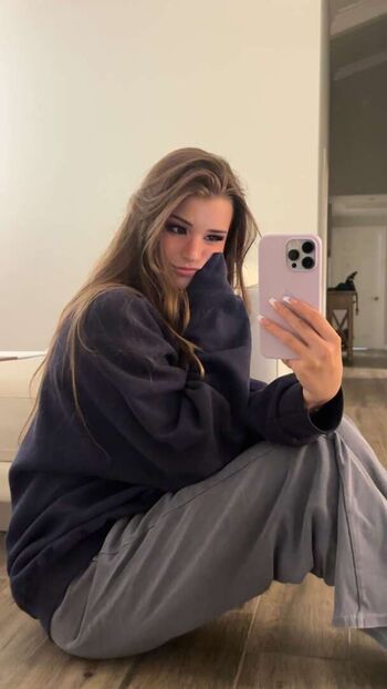 Full leaked Brooke monk private onlyfans photo