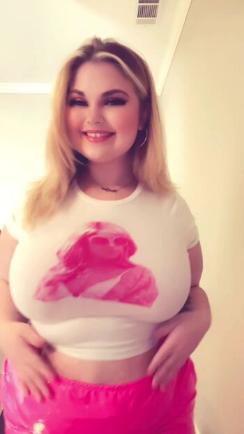 Full leaked Chaosbycallie private onlyfans photo