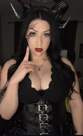 Full leaked Devilkissgigi private onlyfans photo