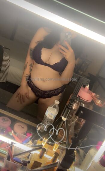 Full leaked Devilkissgigi private onlyfans photo