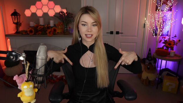 Full leaked Dizzykitten private onlyfans photo