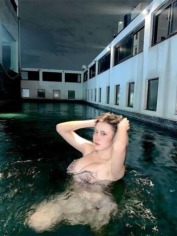 Full leaked Ejahazel page private onlyfans photo