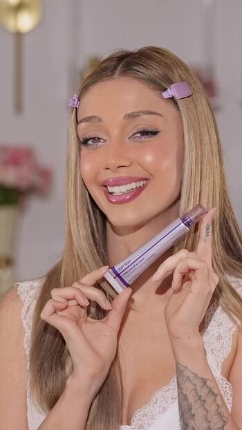 Full leaked Elnaz golrokh page private onlyfans photo