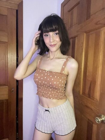 Full leaked Emiliacosplay private onlyfans photo