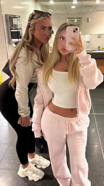 Full leaked Emily watson  page private onlyfans photo