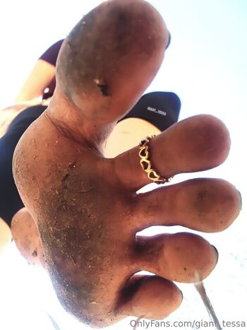 Full leaked Giant tessa page private onlyfans photo