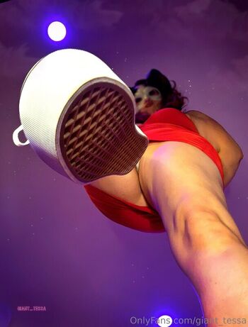Full leaked Giant tessa private onlyfans photo