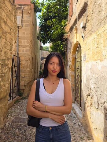 Full leaked Gina jang private onlyfans photo