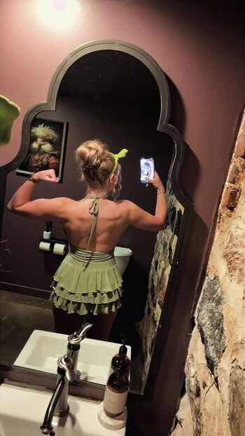 Full leaked Hannah woods private onlyfans photo