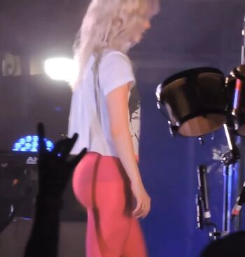 Full leaked Hayley williams private onlyfans photo