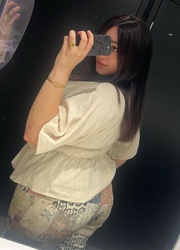 Full leaked Honeymoonblvrdd private onlyfans photo