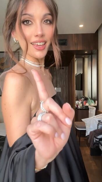 Full leaked Iamcristinini private onlyfans photo