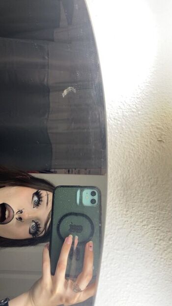 Full leaked Ipukeglitter private onlyfans photo