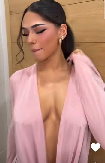 Full leaked Itsnaeso private onlyfans photo