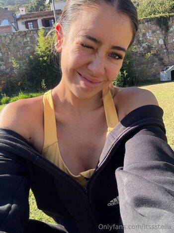 Full leaked Itssstella private onlyfans photo