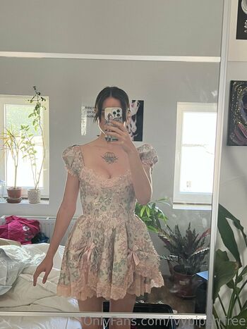 Full leaked Ivypiperrfree private onlyfans photo
