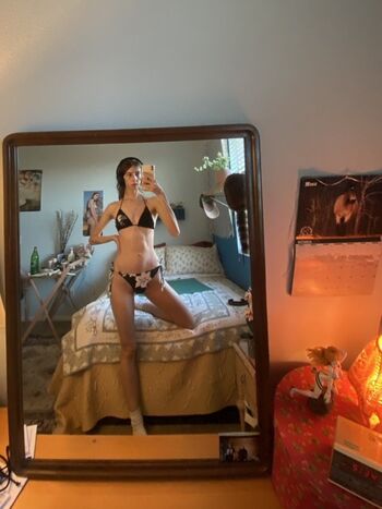 Full leaked Jarvmas private onlyfans photo
