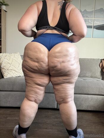 Full leaked Laneyblue private onlyfans photo