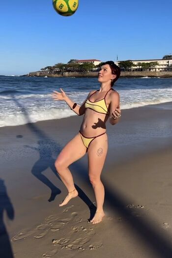 Full leaked Lara adkins private onlyfans photo