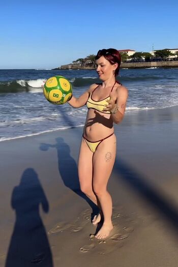 Full leaked Lara adkins private onlyfans photo