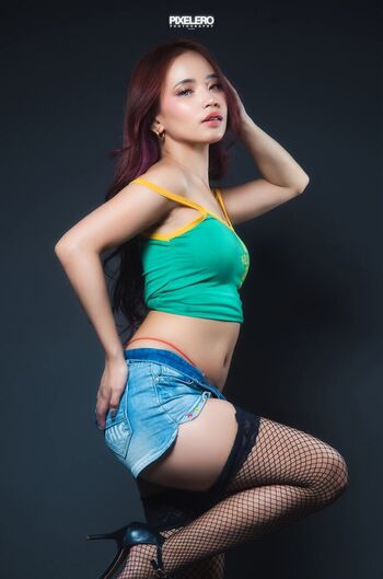 Full leaked Lara lynn torrefiel private onlyfans photo