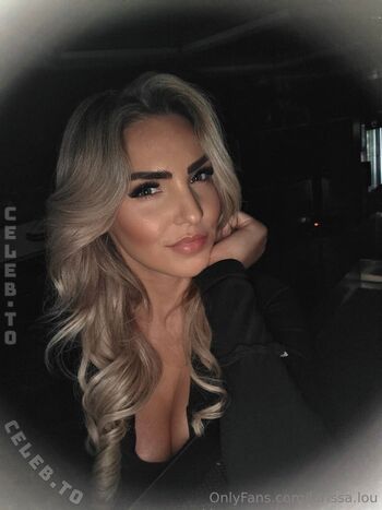 Full leaked Larissa lou private onlyfans photo