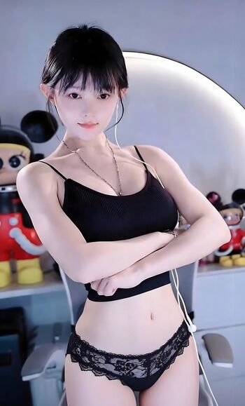 Full leaked Lazysister mei private onlyfans photo