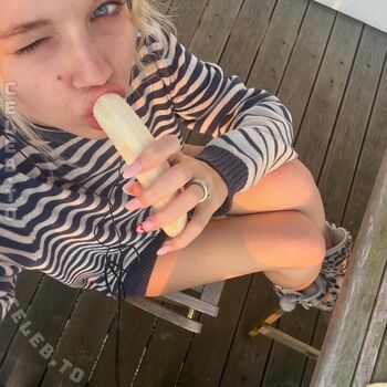Full leaked Leni bahr private onlyfans photo