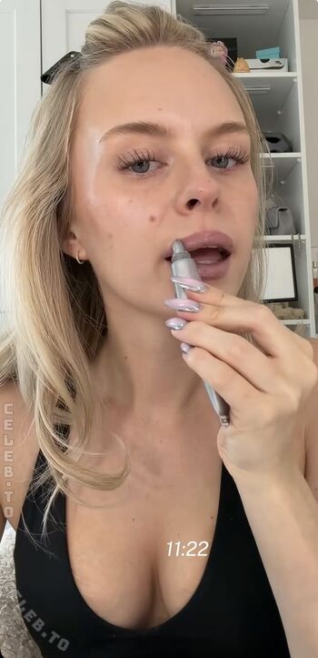 Full leaked Leni marie private onlyfans photo