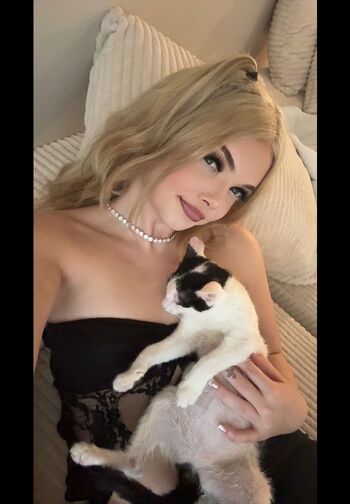 Full leaked Lizzyisnasty private onlyfans photo