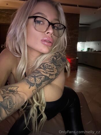 Full leaked Lola sky private onlyfans photo