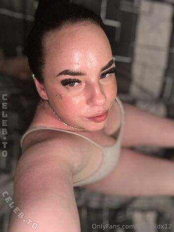 Full leaked Lola wildx private onlyfans photo