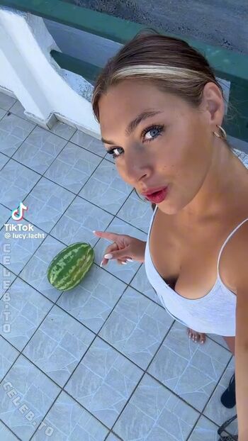 Full leaked Lucy lacht private onlyfans photo