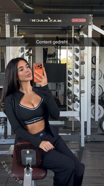 Full leaked Lya aylin private onlyfans photo