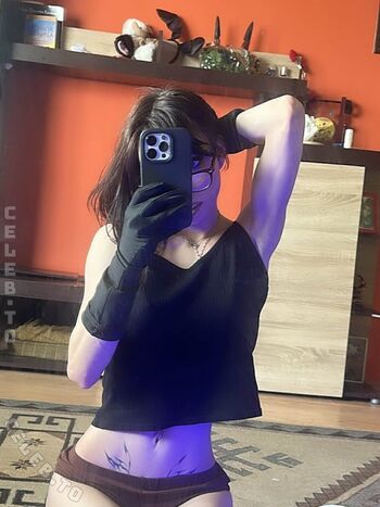 Full leaked Mariax private onlyfans photo
