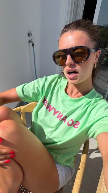 Full leaked Mia green page private onlyfans photo