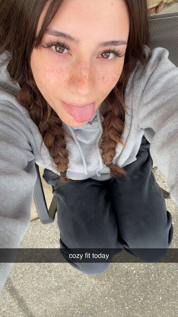 Full leaked Mikayla campinos private onlyfans photo
