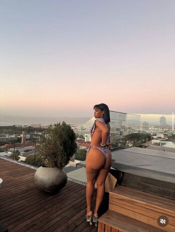 Full leaked Moe shai private onlyfans photo