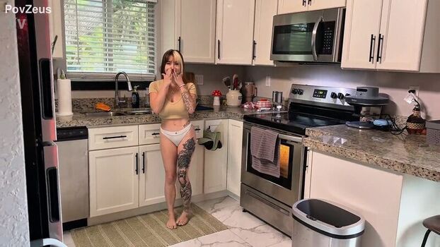 Full leaked Povzeus private onlyfans photo