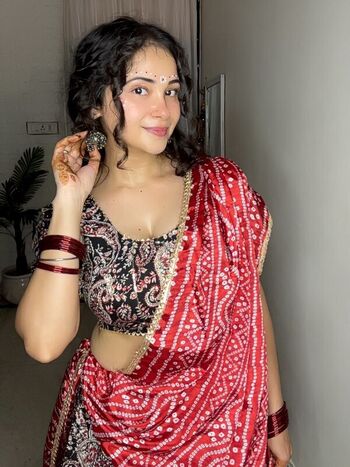 Full leaked Santoor mom rachna private onlyfans photo