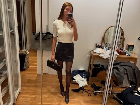 Full leaked Sasha meneghel private onlyfans photo