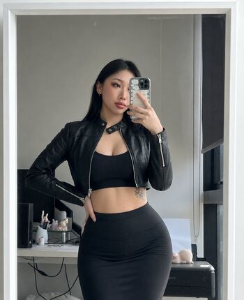 Full leaked Sharon zxt private onlyfans photo
