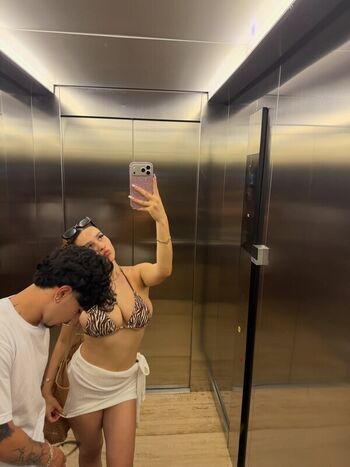 Full leaked Simplyneidaa private onlyfans photo