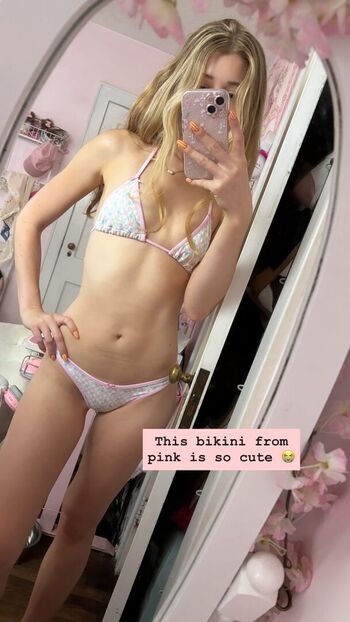 Full leaked Vivibunnie private onlyfans photo